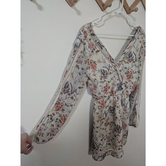 Cupcakes & Cashmere Long Sleeve Floral Dress - Size Small - Picture 4 of 8